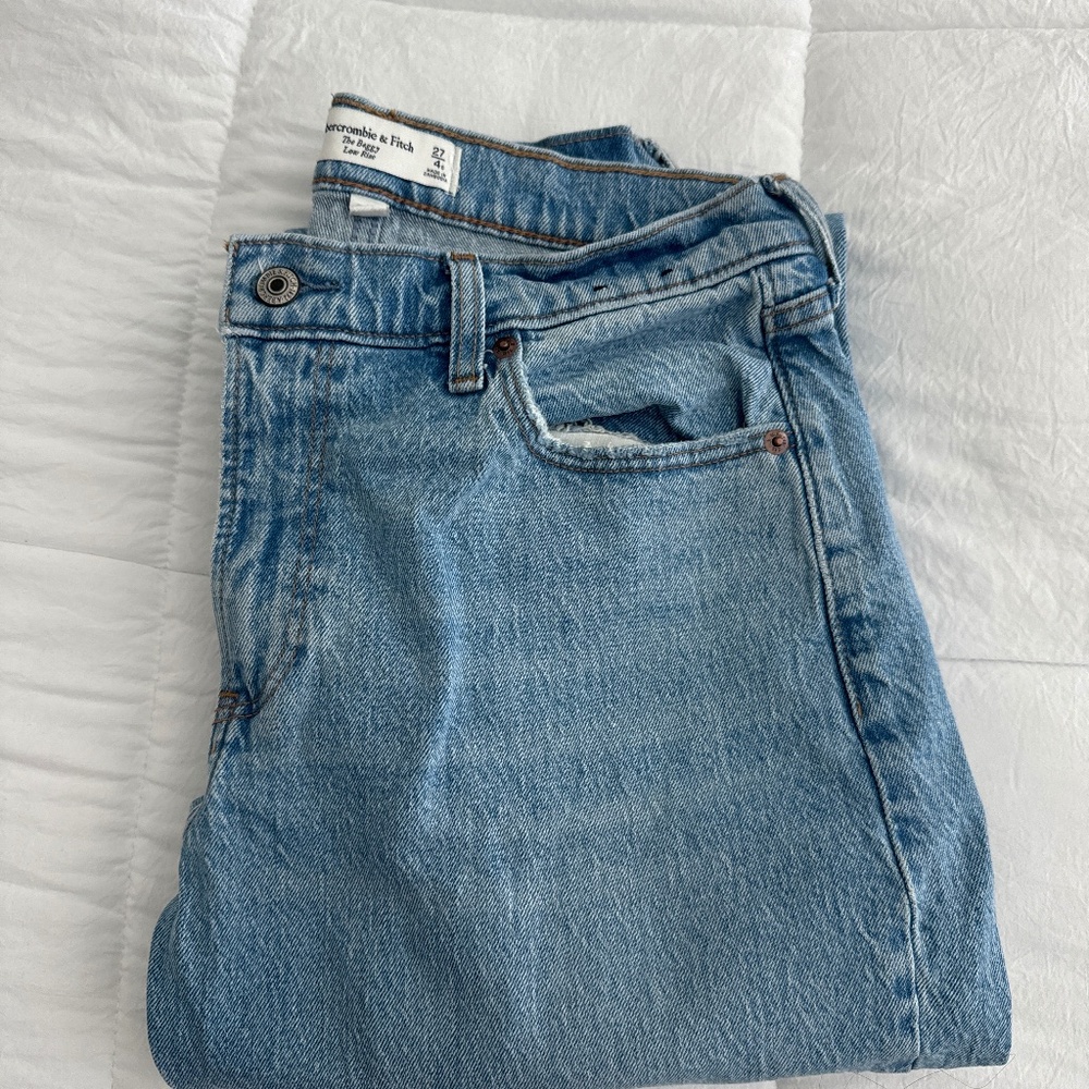 Abercrombie & Fitch Curve Love Low Rise Baggy